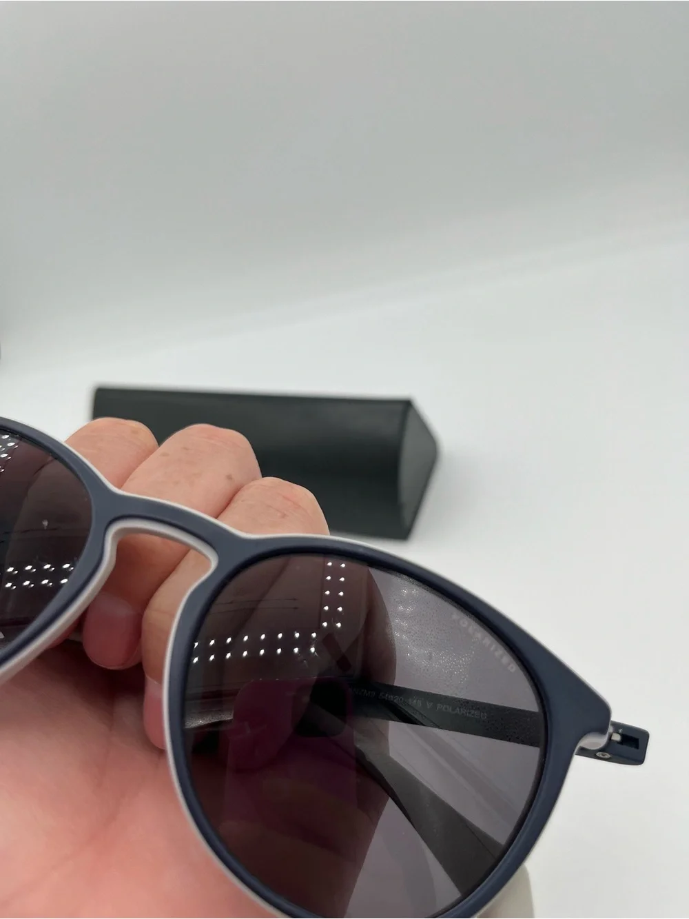 HUGO BOSS Polarized Round Sunglasses in Navy and White Trim